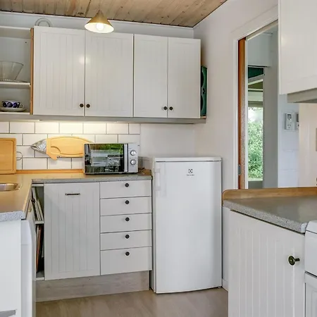 Rikkart - 100m From The Sea In Funen By Interhome Hébergement de vacances